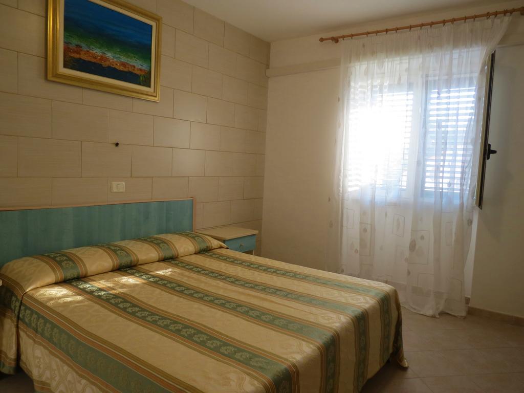 Hotel Residence Villa Ascoli Vieste Exterior photo